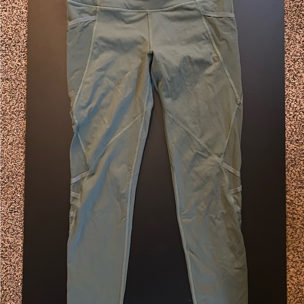 Victoria's Secret Sport Knockout Tight - Size M